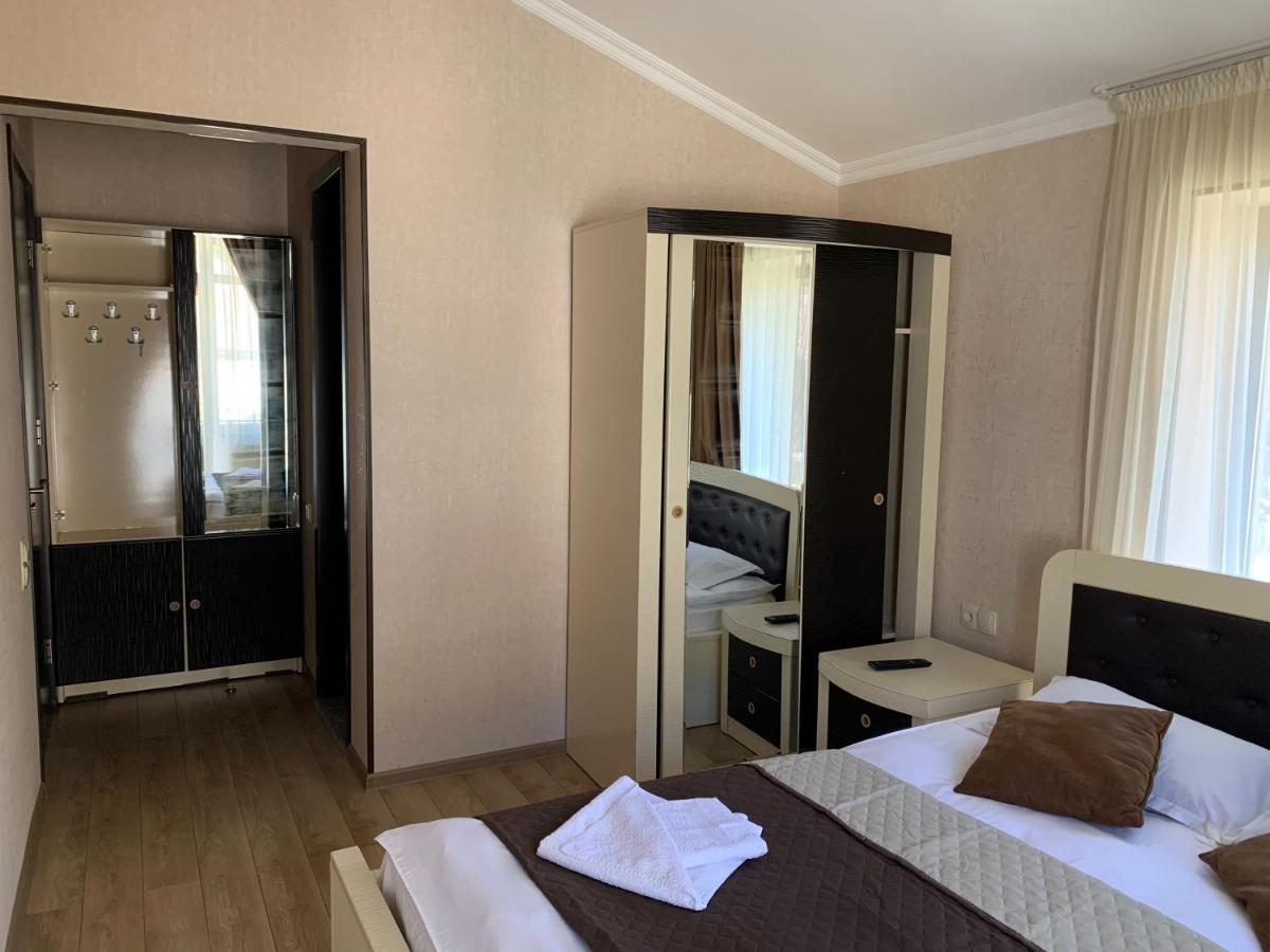 Villa Astoria Бакуриани Екстериор снимка